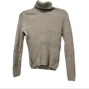 Gap Turtleneck Sweater in Size M